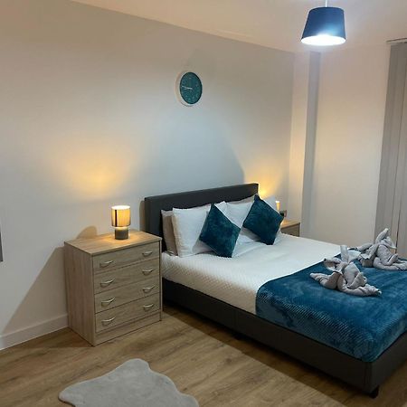Deluxe Central Apartment - Fast Wifi- Utilitia Arena - Icc - Sea Life Centre Бирмингам Екстериор снимка
