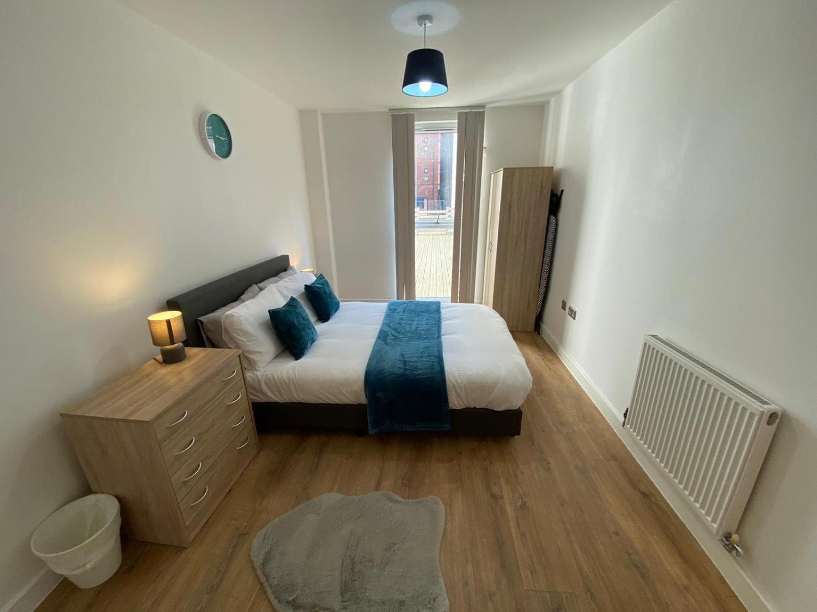 Deluxe Central Apartment - Fast Wifi- Utilitia Arena - Icc - Sea Life Centre Бирмингам Екстериор снимка